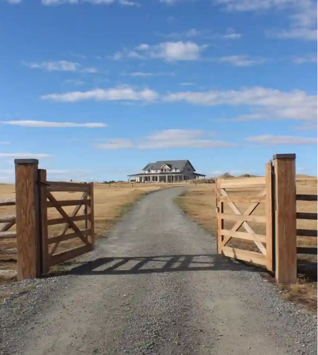 Сколько должна стоить усадьба в нашем понимании?